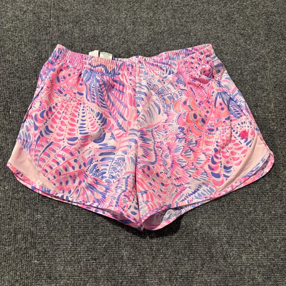 Lilly Pulitzer Luxletic Ocean Trail Shorts Pink Purple Shell Print Small